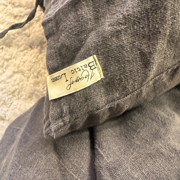 House of Baltic Linen Queen Duvet cover + 2 euro shams gray - Picture 2 of 5